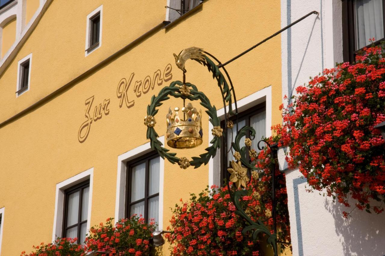 בילנגריס Hotel Zur Krone מראה חיצוני תמונה